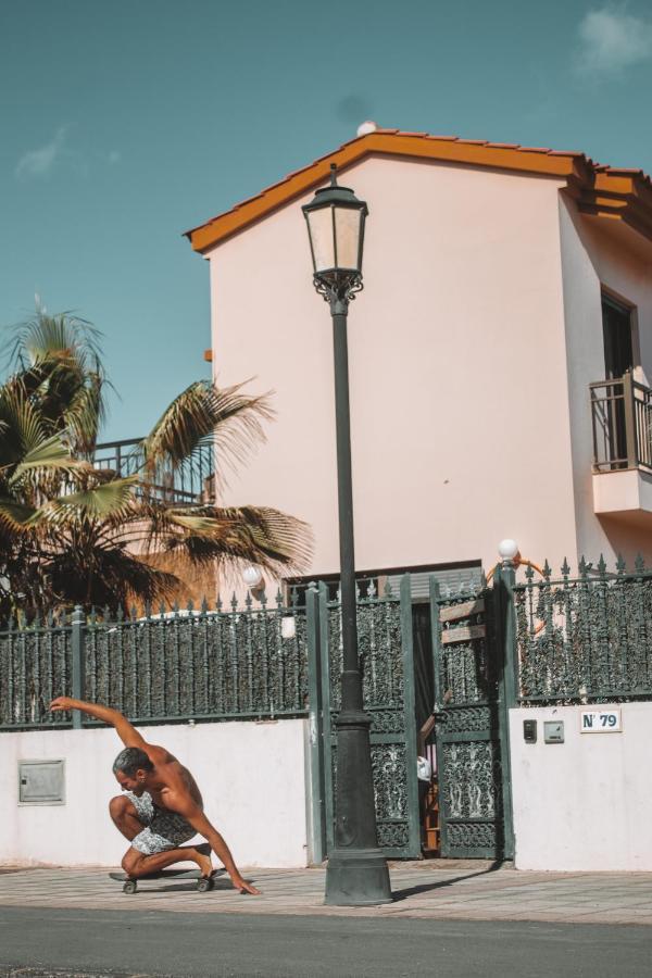 Hostel International Surf Camp Only Surf Corralejo Exterior foto